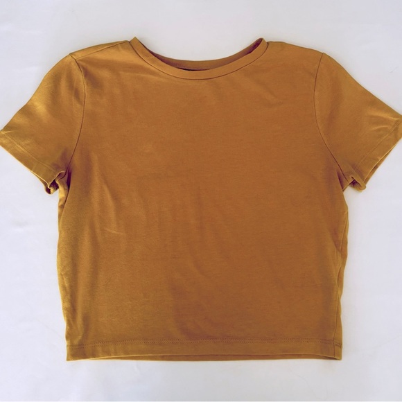 Wild Fable Mustard Short Sleeve Tee - Picture 1 of 2